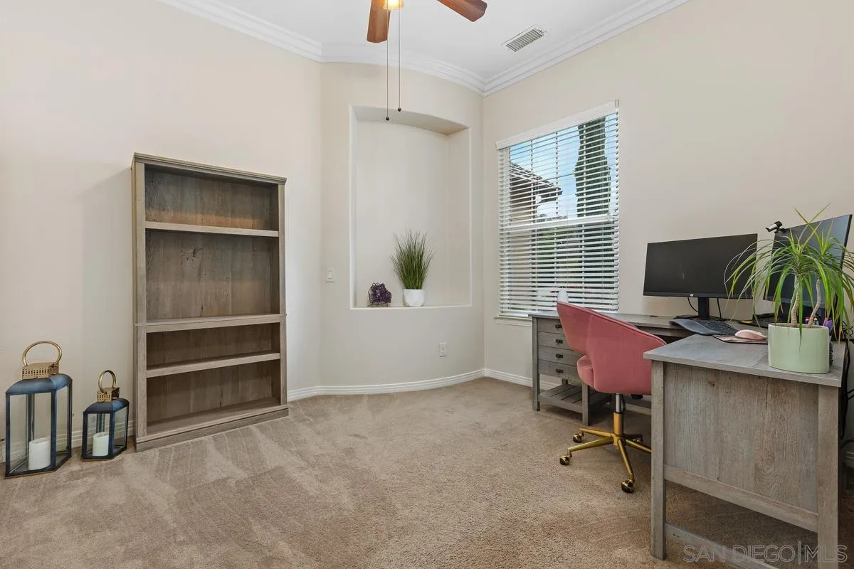 2157 Berwick Woods