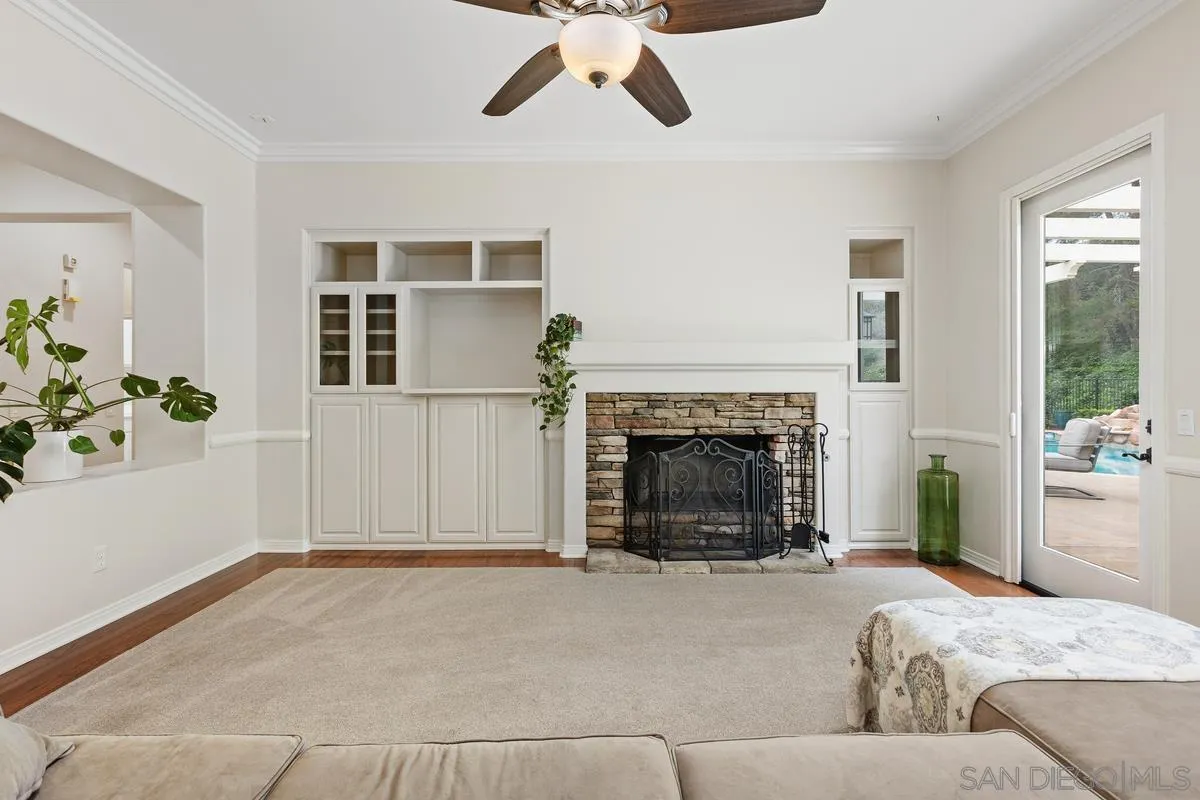 2157 Berwick Woods