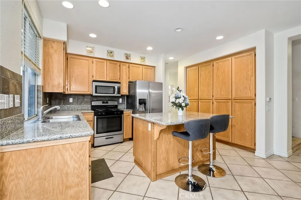 5091 Avocado Park Lane