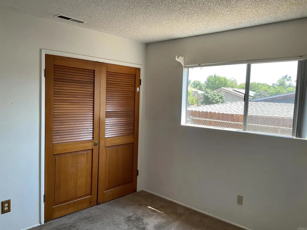 1110 E Alvarado Street