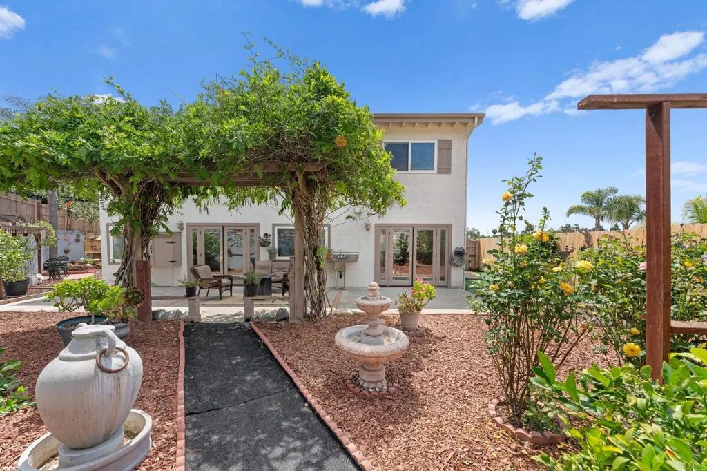 939 Chablis Lane