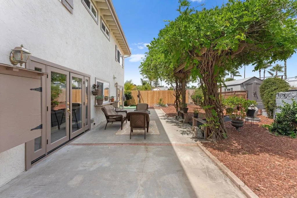 939 Chablis Lane