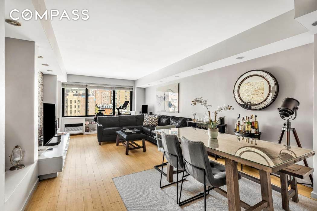 200 E 36th Street 11C