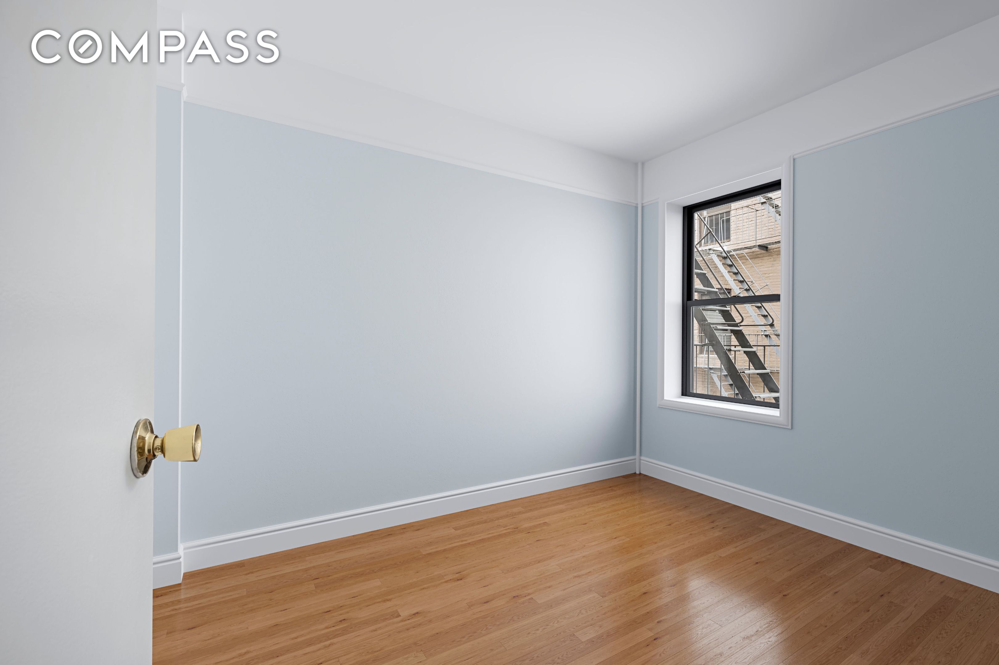87 Barrow Street 5E