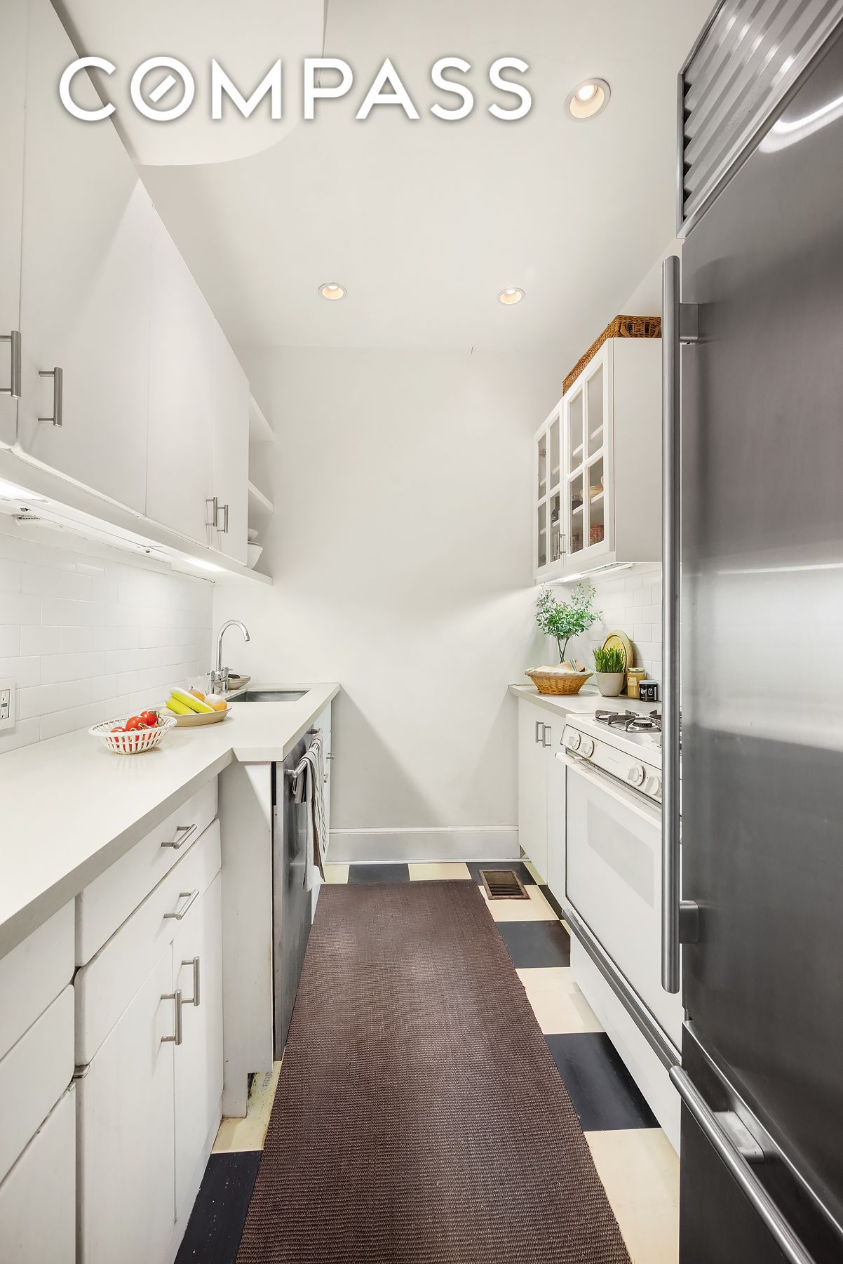 64 E 80th Street G