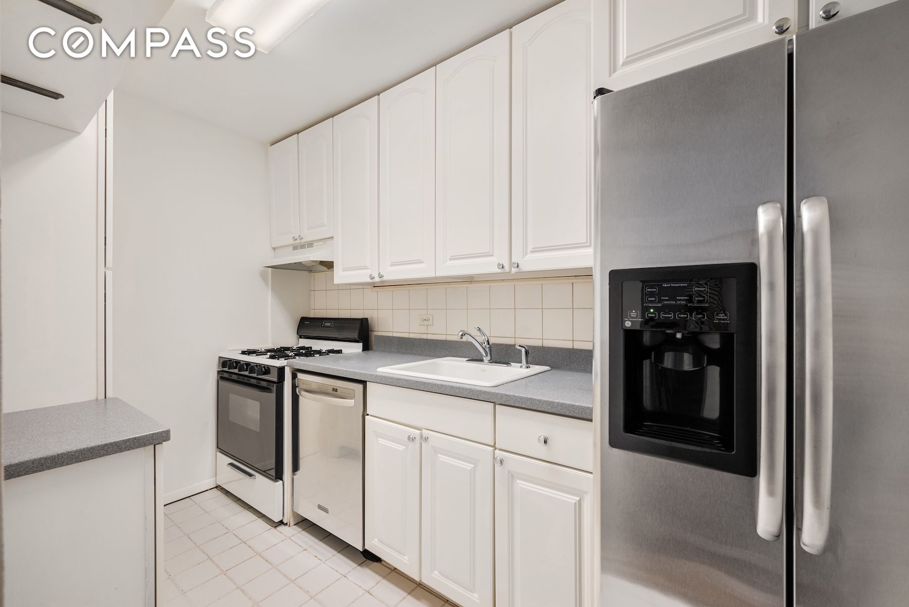 347 E 53rd Street 9C