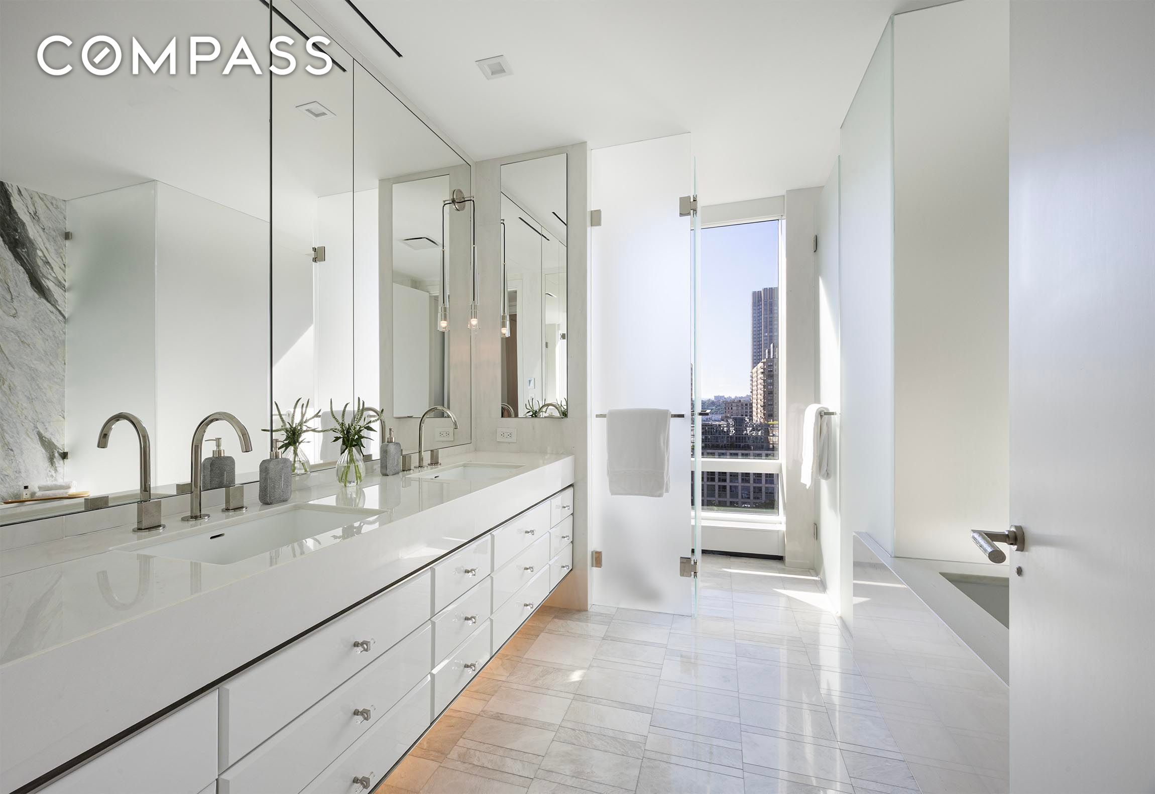 200 Amsterdam Avenue 17A