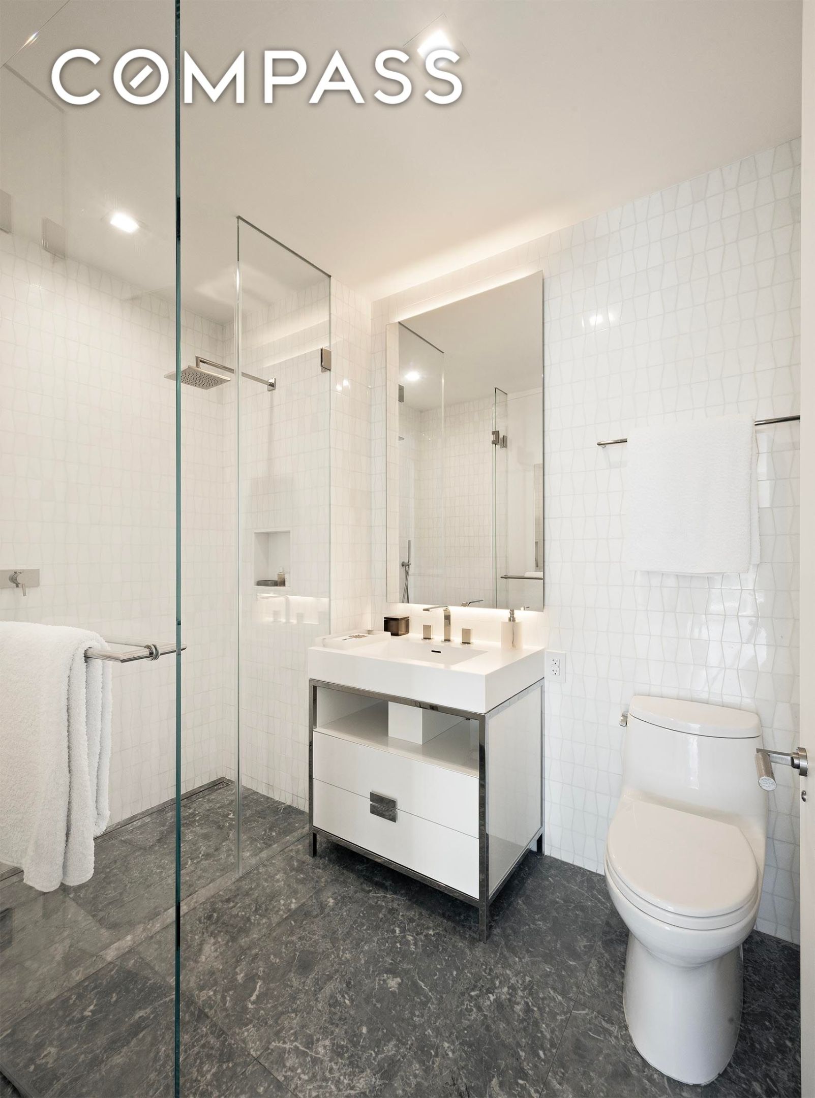 200 Amsterdam Avenue 17A