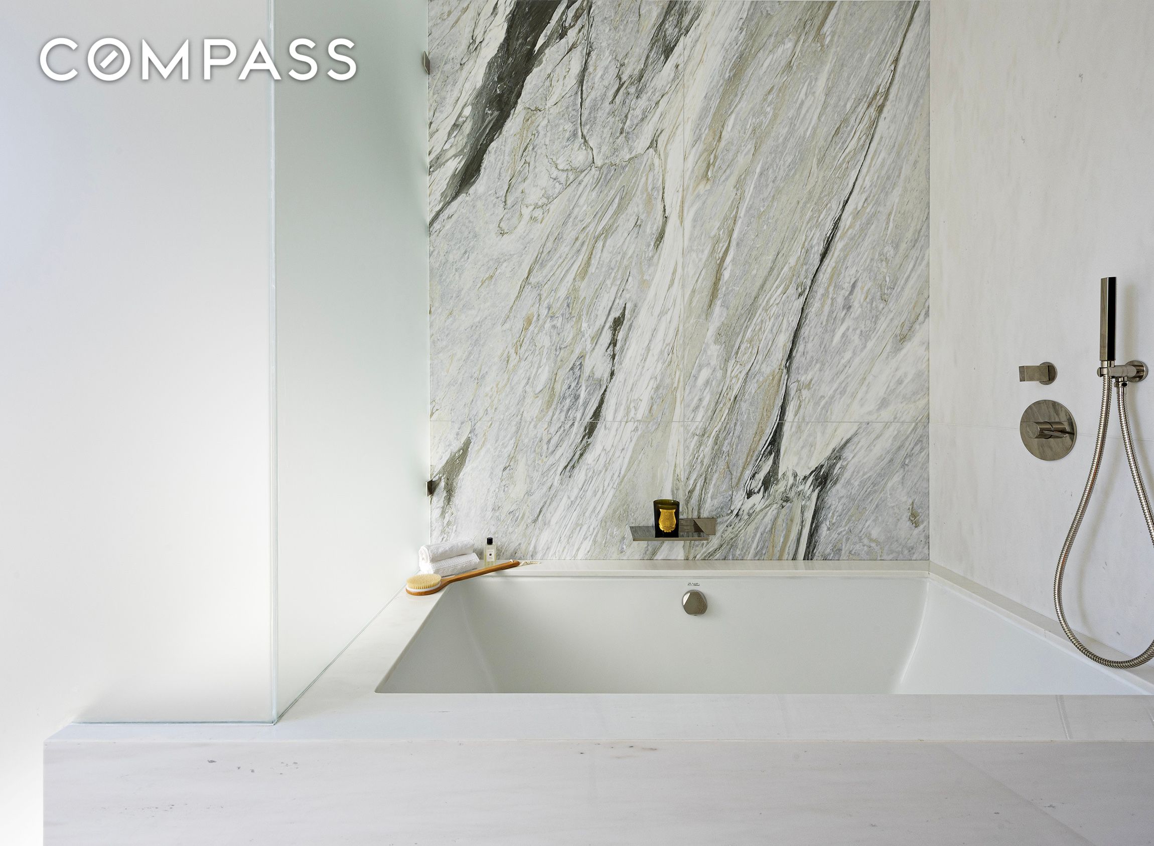 200 Amsterdam Avenue 17A