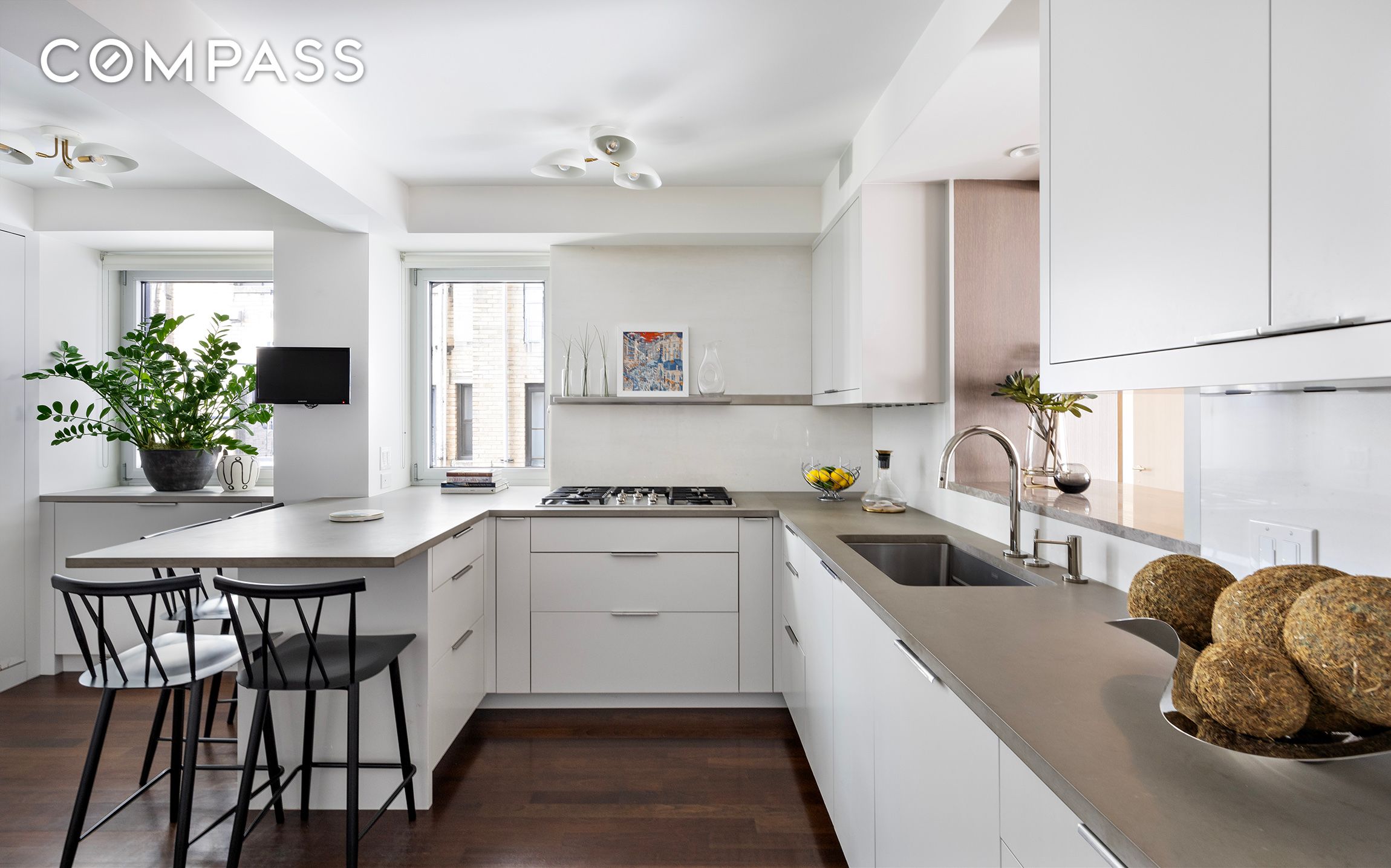 45 E 72nd Street 9C