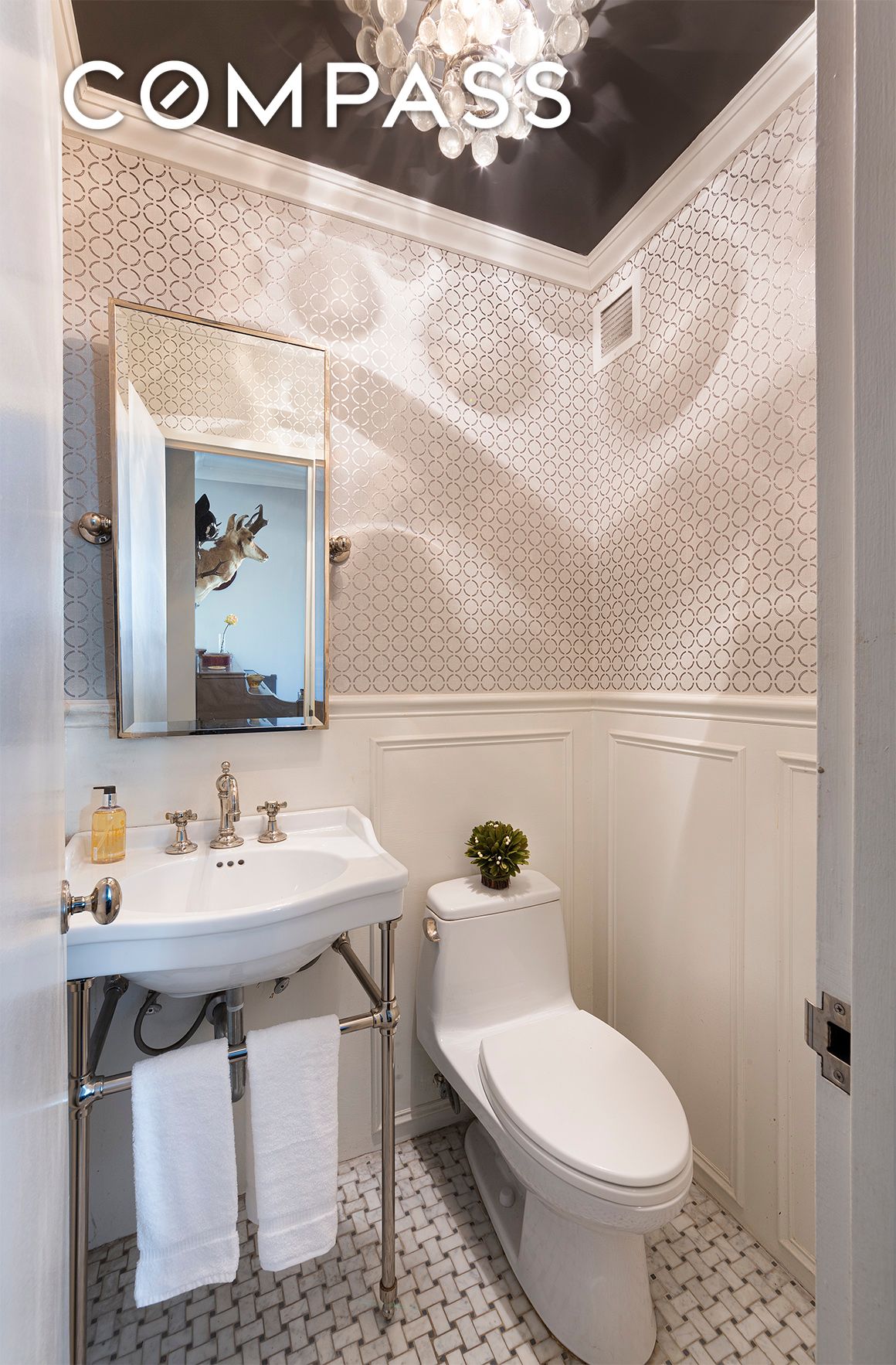 61 W 62nd Street 20D