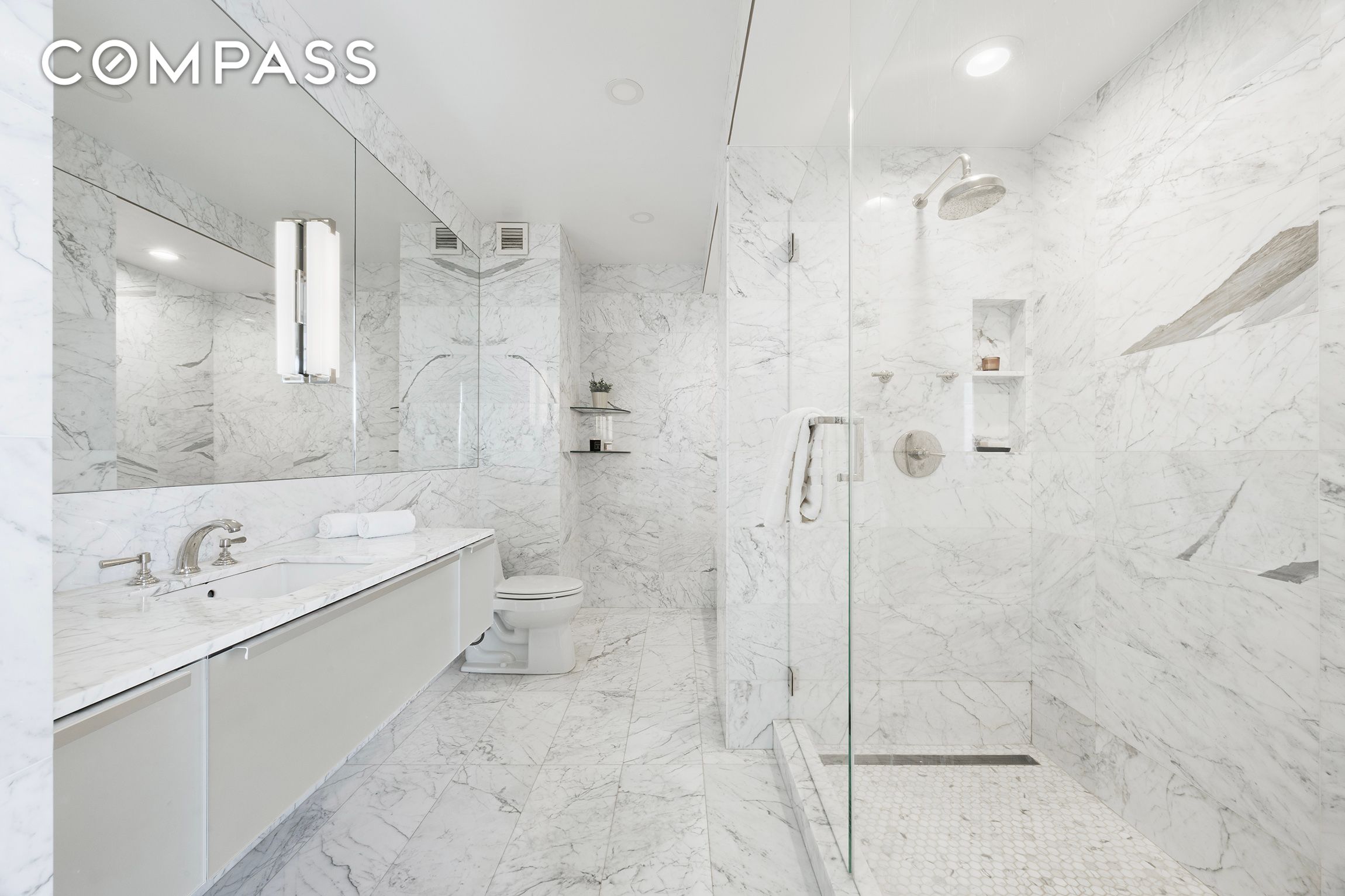 200 E 69th Street 32C