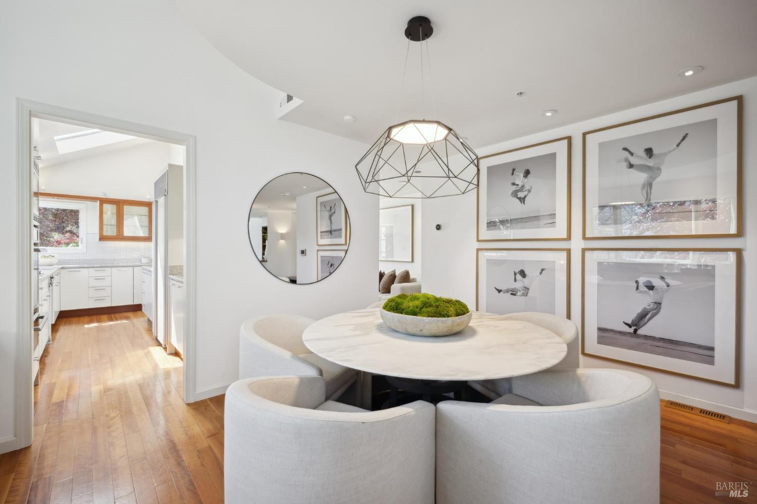 84 Eastview Ave