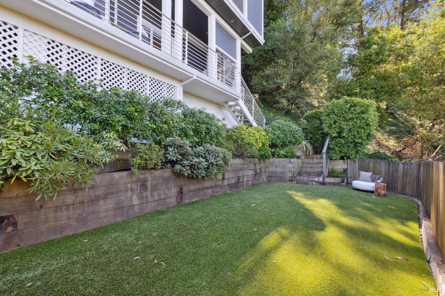 260 Spencer Ave