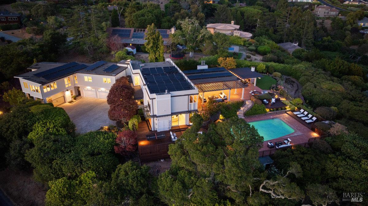 1 Tara View Rd