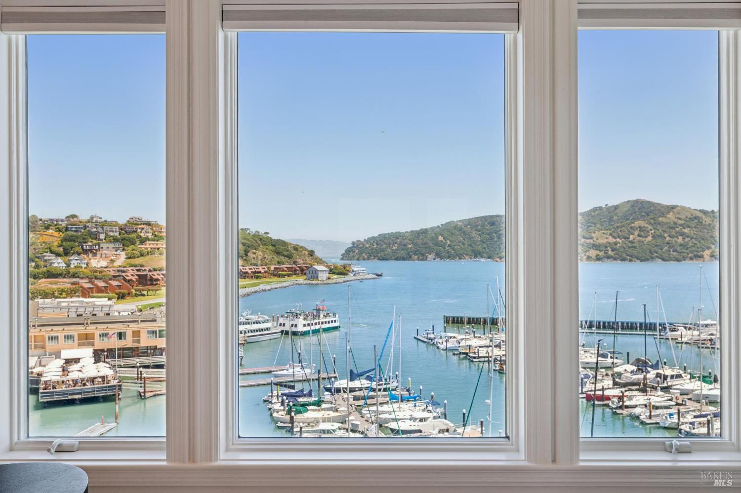 82 Alcatraz Avenue