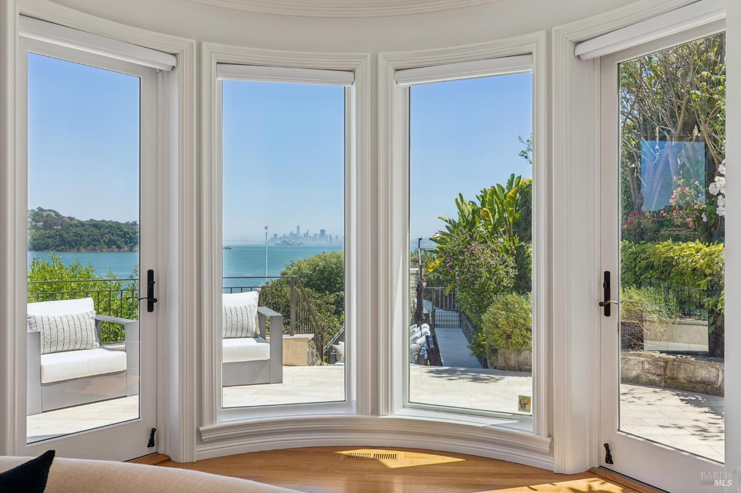 82 Alcatraz Avenue