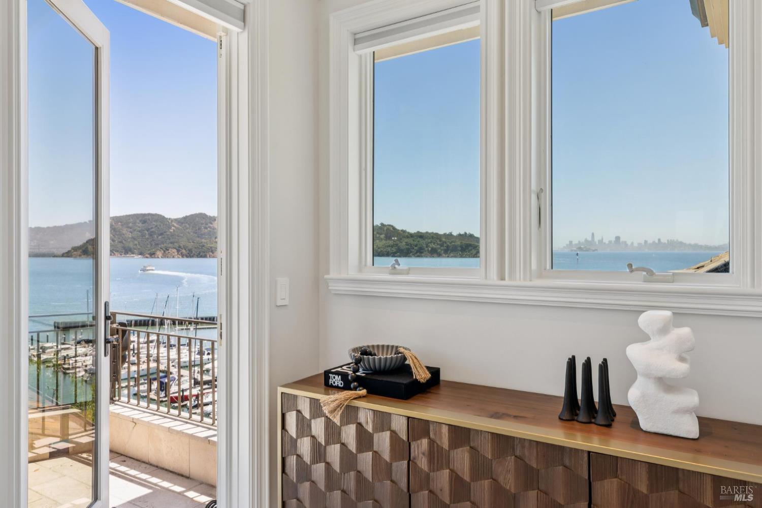 82 Alcatraz Avenue