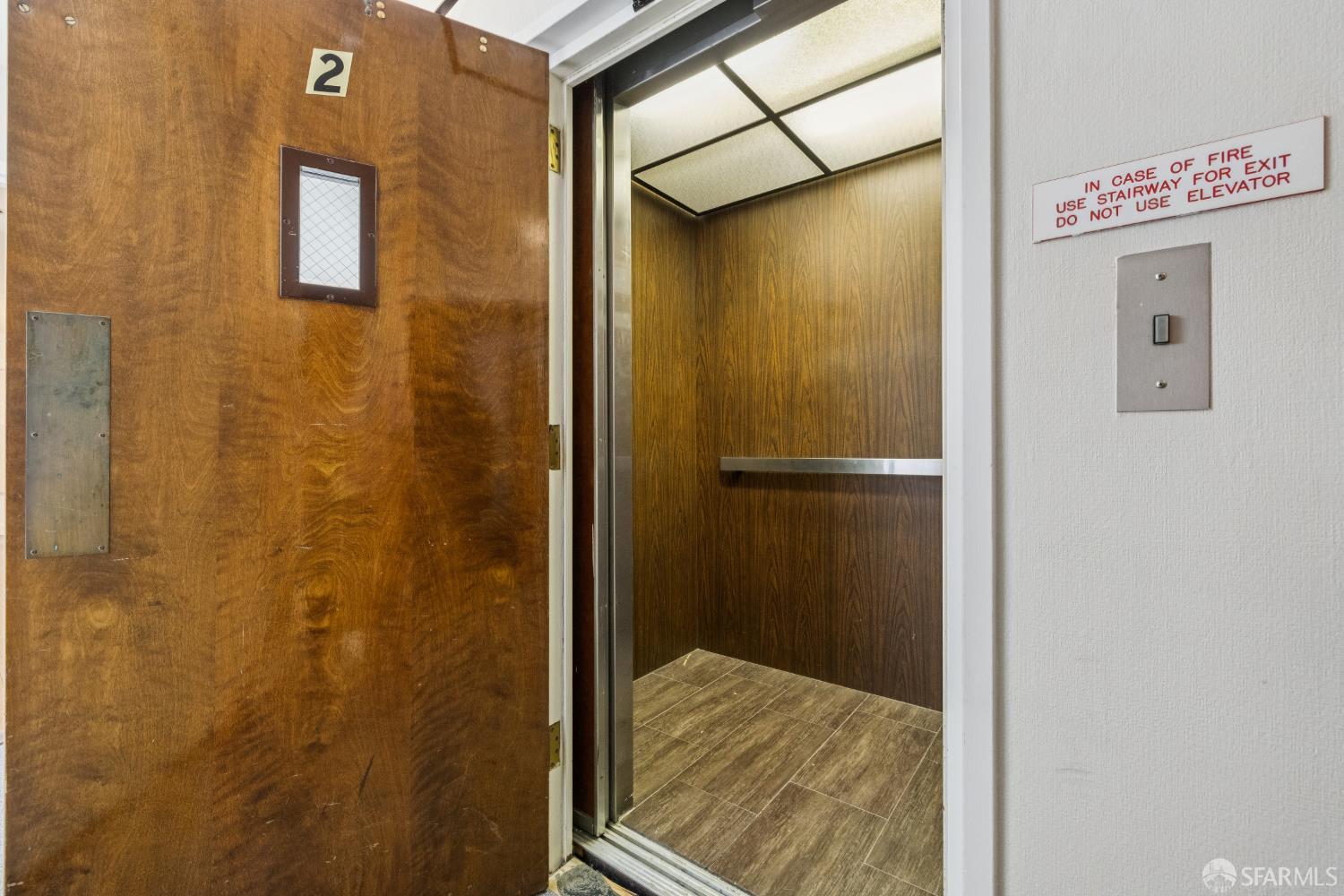 3044 Franklin Street # 202