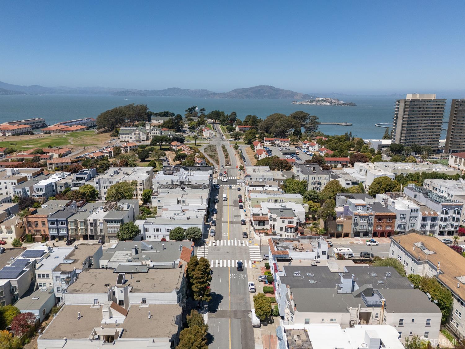 3044 Franklin Street # 202