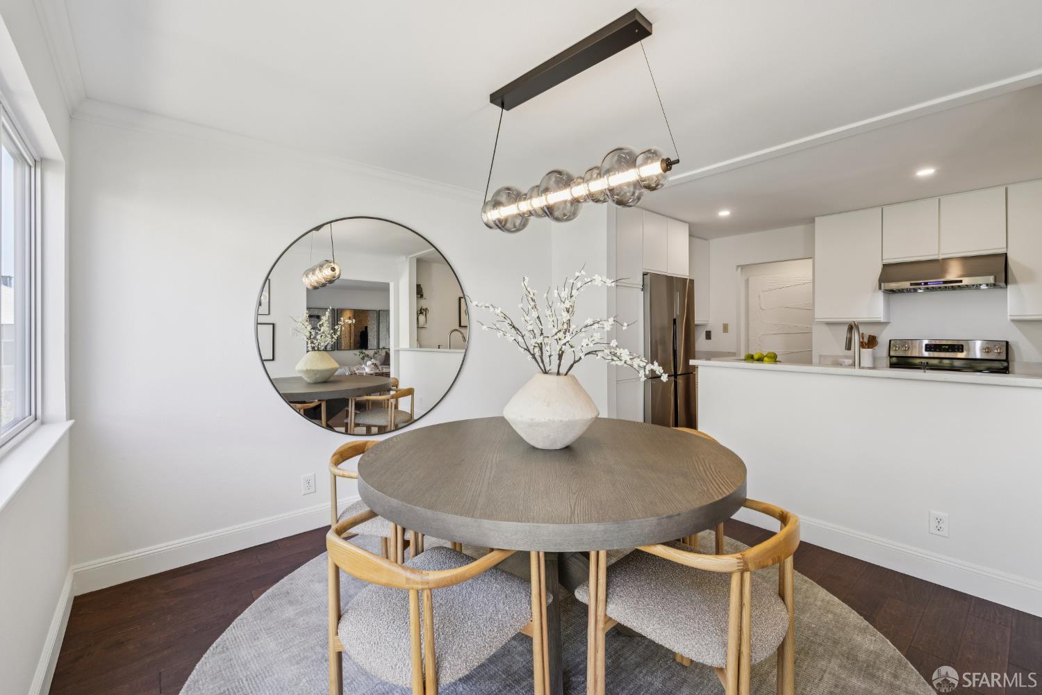 3044 Franklin Street # 202