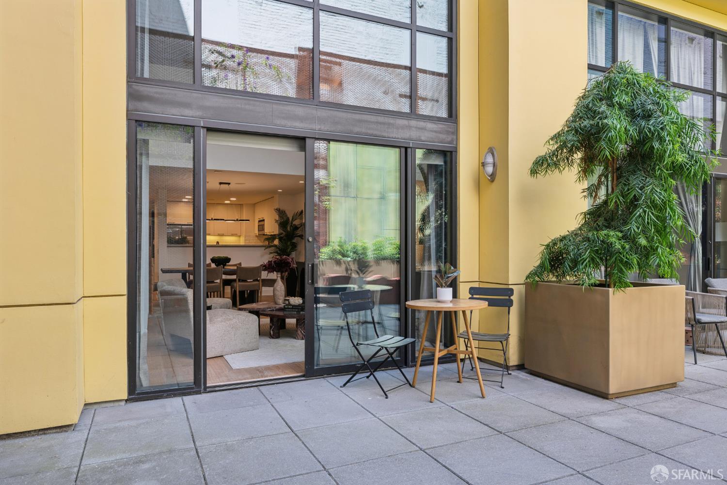 181 Ofarrell Street # 305