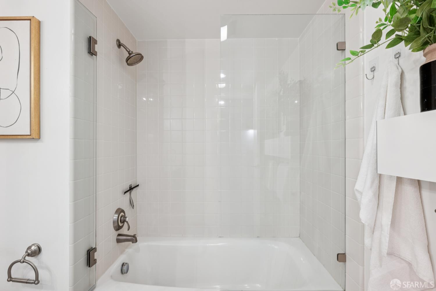 181 Ofarrell Street # 305