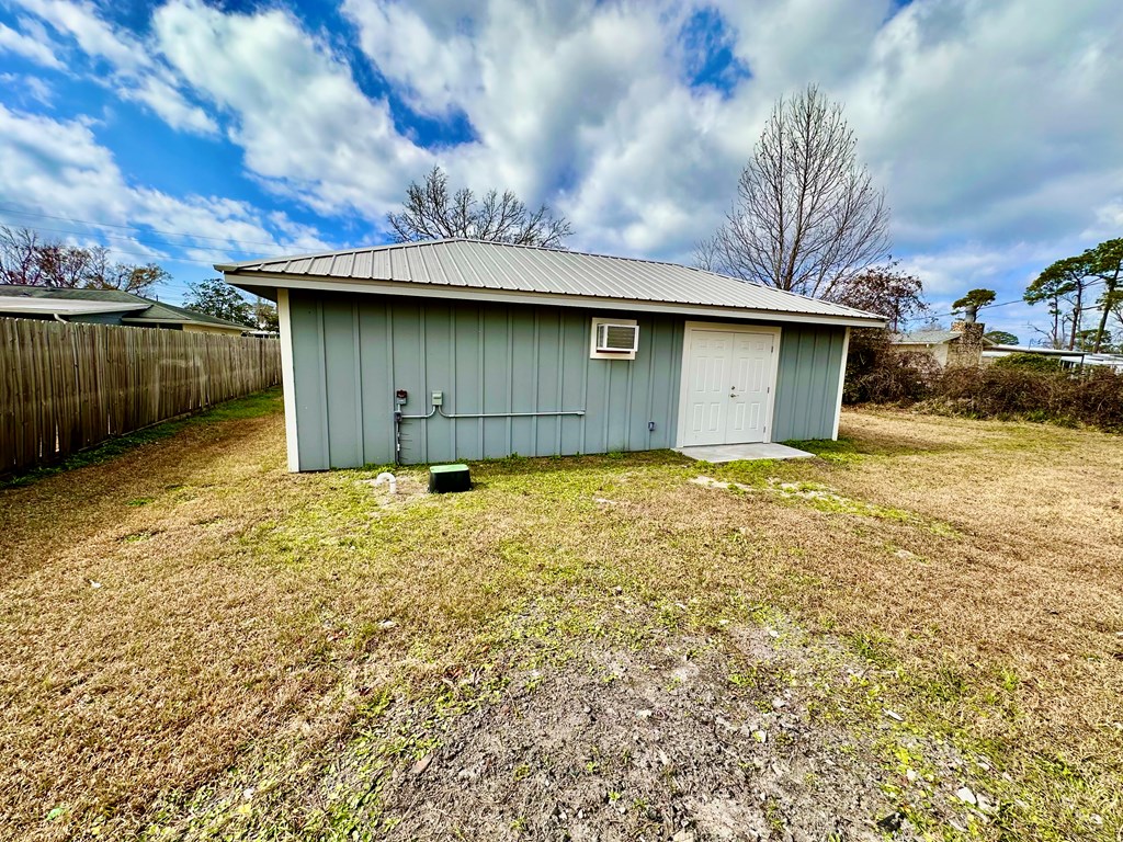 617 Garrison Ave, Port St. Joe 32456
