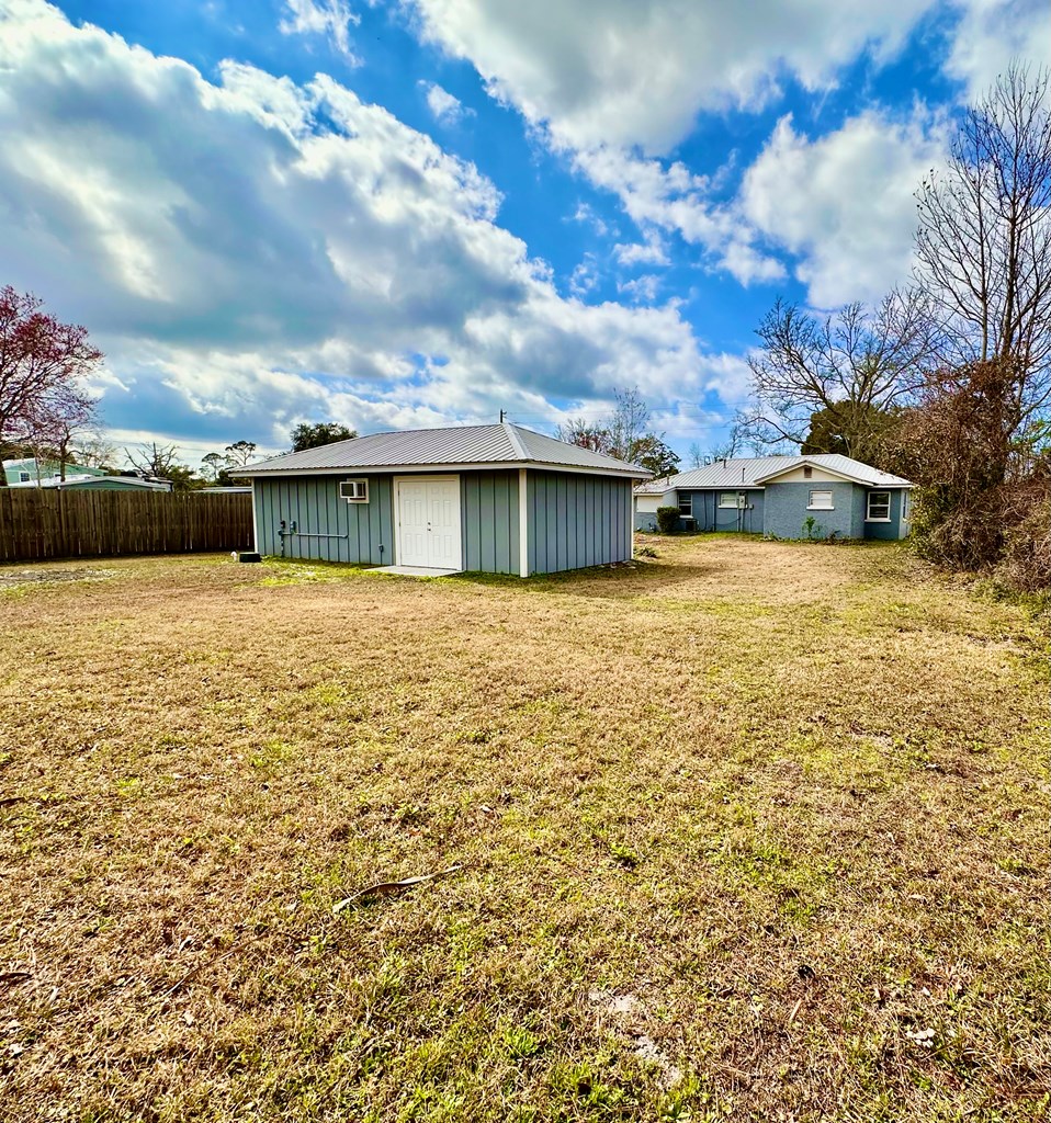 617 Garrison Ave, Port St. Joe 32456
