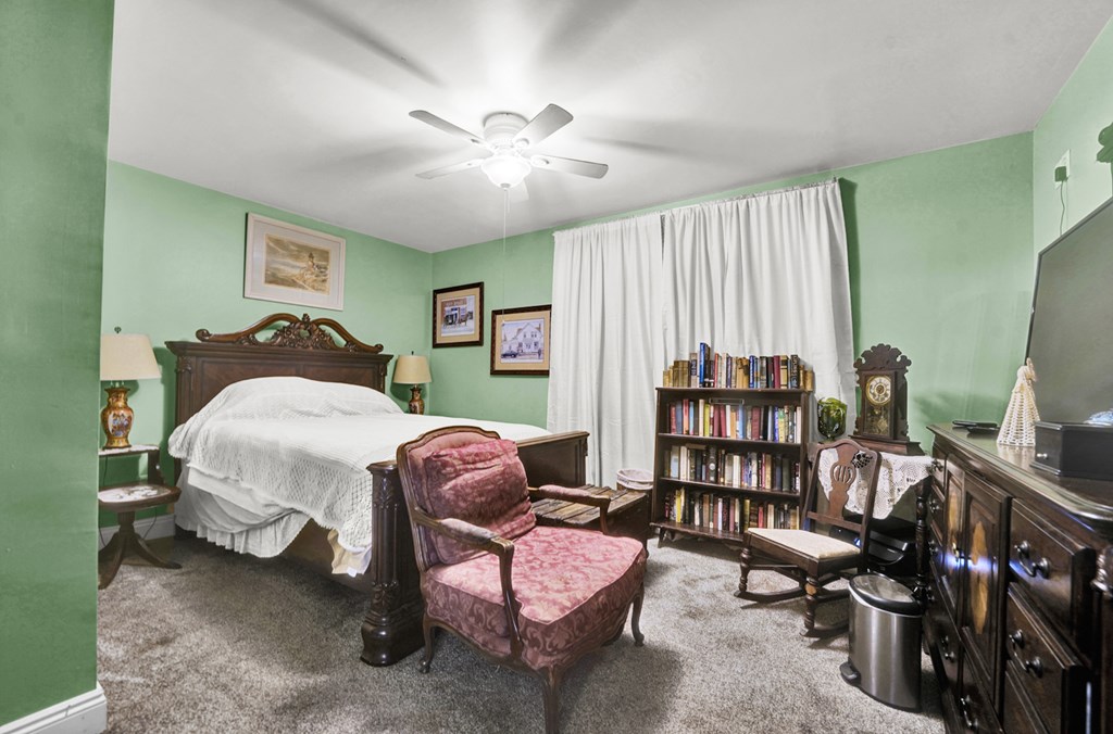 411 Ling St, Port St. Joe 32456