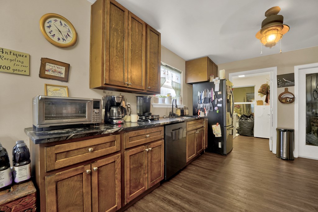 411 Ling St, Port St. Joe 32456