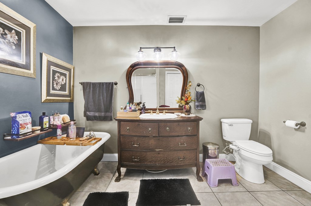 411 Ling St, Port St. Joe 32456