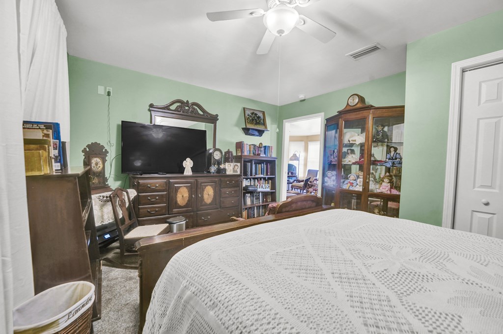 411 Ling St, Port St. Joe 32456