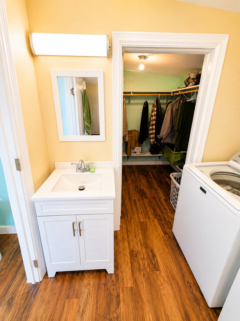 1386 Pleasant Rest Rd # 1386, 32465 Unit: 1386