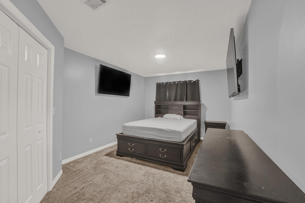 1916 Forest Park Ave, Port St. Joe 32456