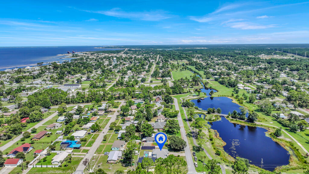 1916 Forest Park Ave, Port St. Joe 32456
