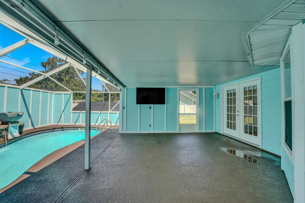 1916 Forest Park Ave, Port St. Joe 32456