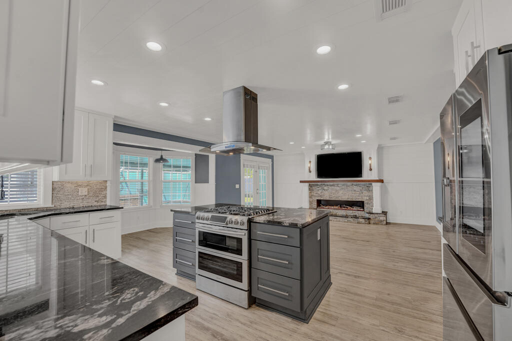 1916 Forest Park Ave, Port St. Joe 32456