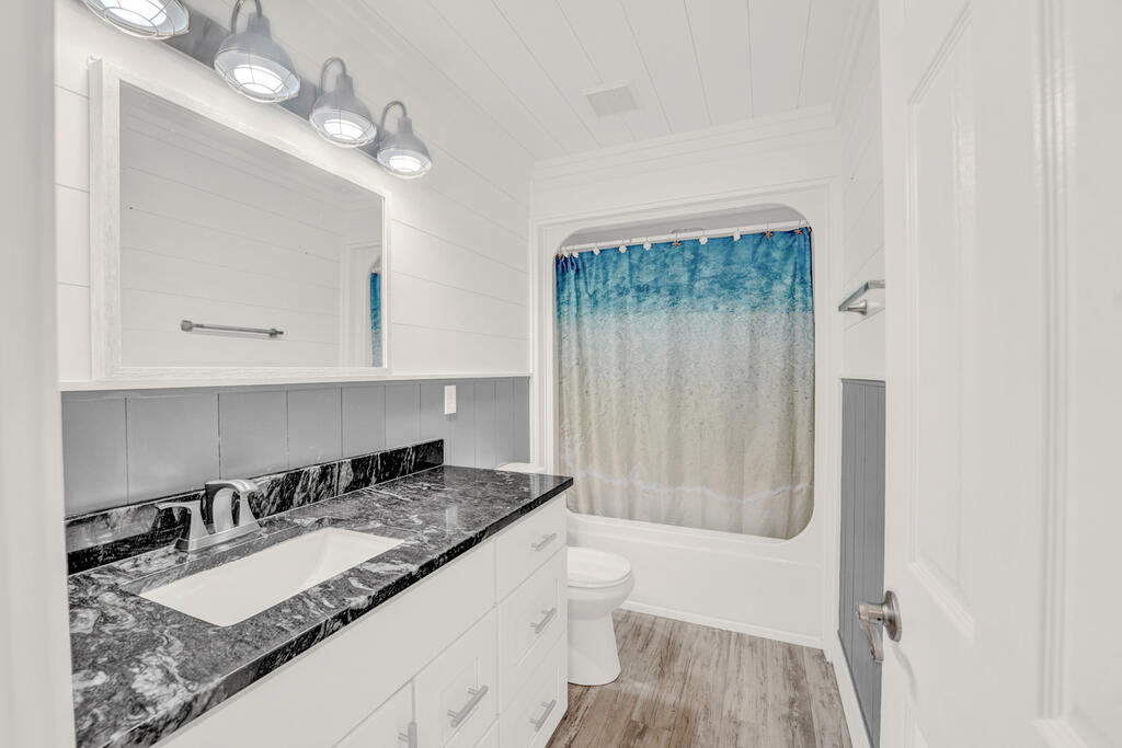 1916 Forest Park Ave, Port St. Joe 32456