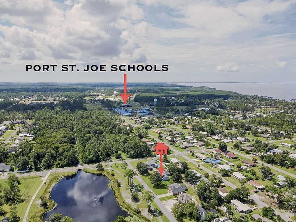 1916 Forest Park Ave, Port St. Joe 32456