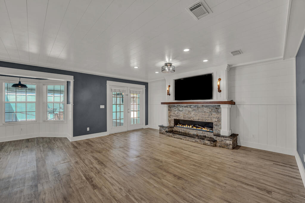 1916 Forest Park Ave, Port St. Joe 32456