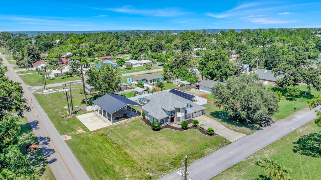 1916 Forest Park Ave, Port St. Joe 32456