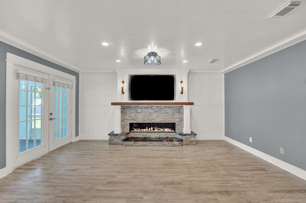 1916 Forest Park Ave, Port St. Joe 32456