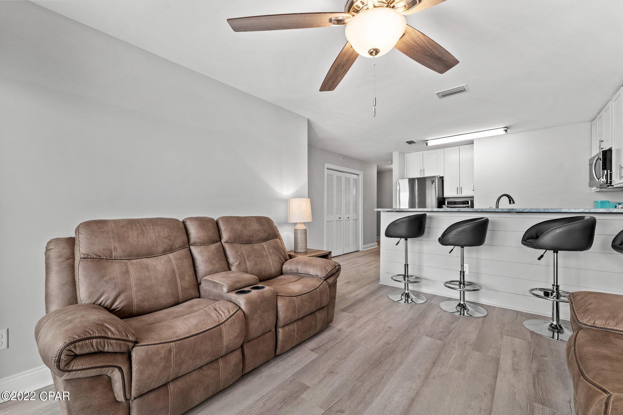 1320 E Hwy 98 Bus 103