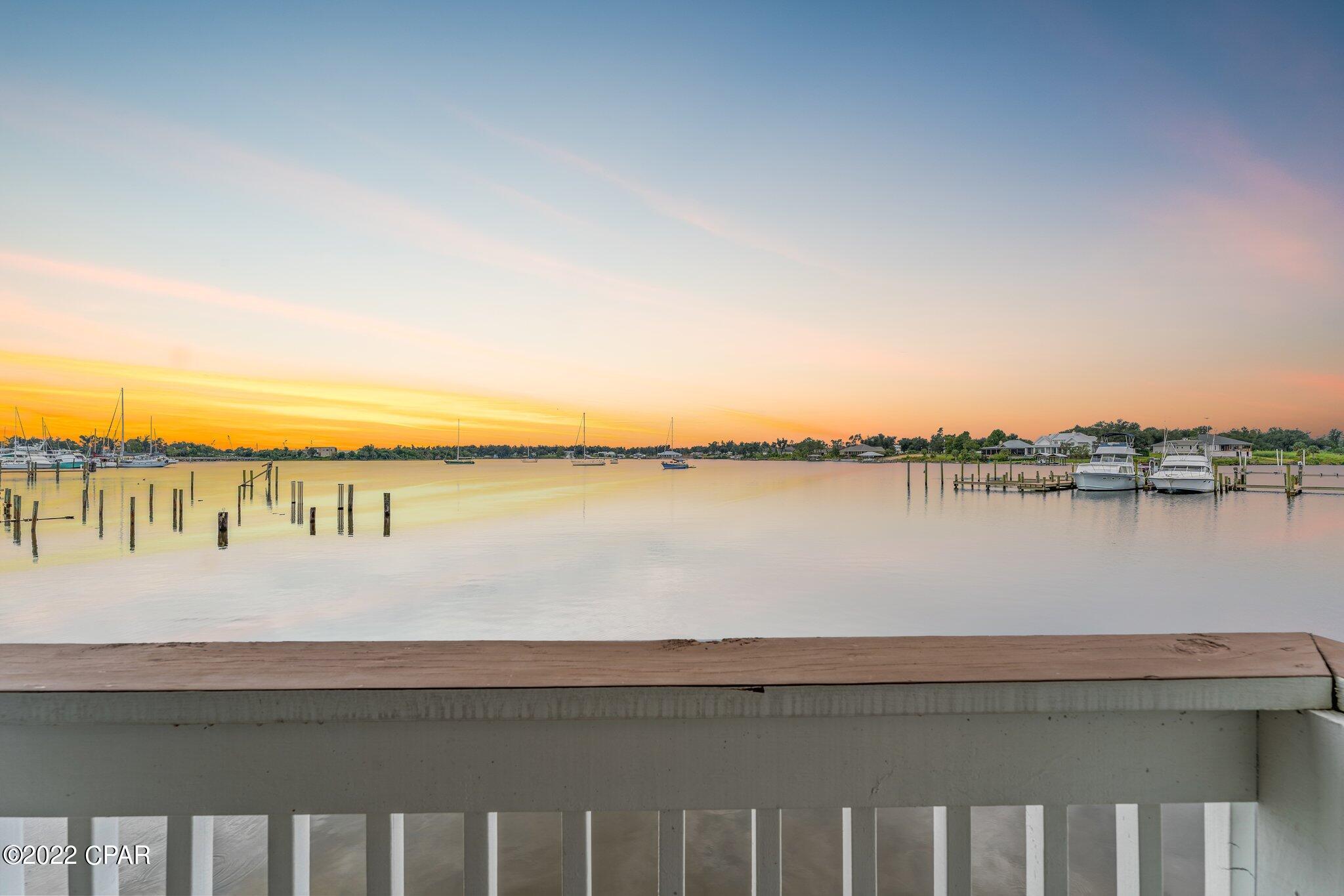 1320 E Hwy 98 Bus 103