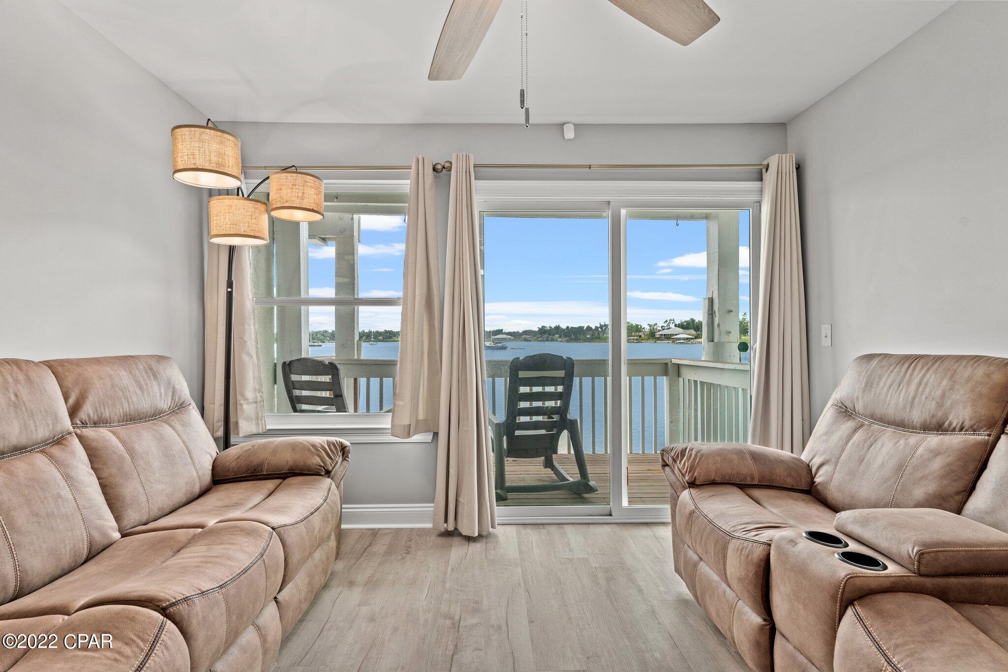 1320 E Hwy 98 Bus 103