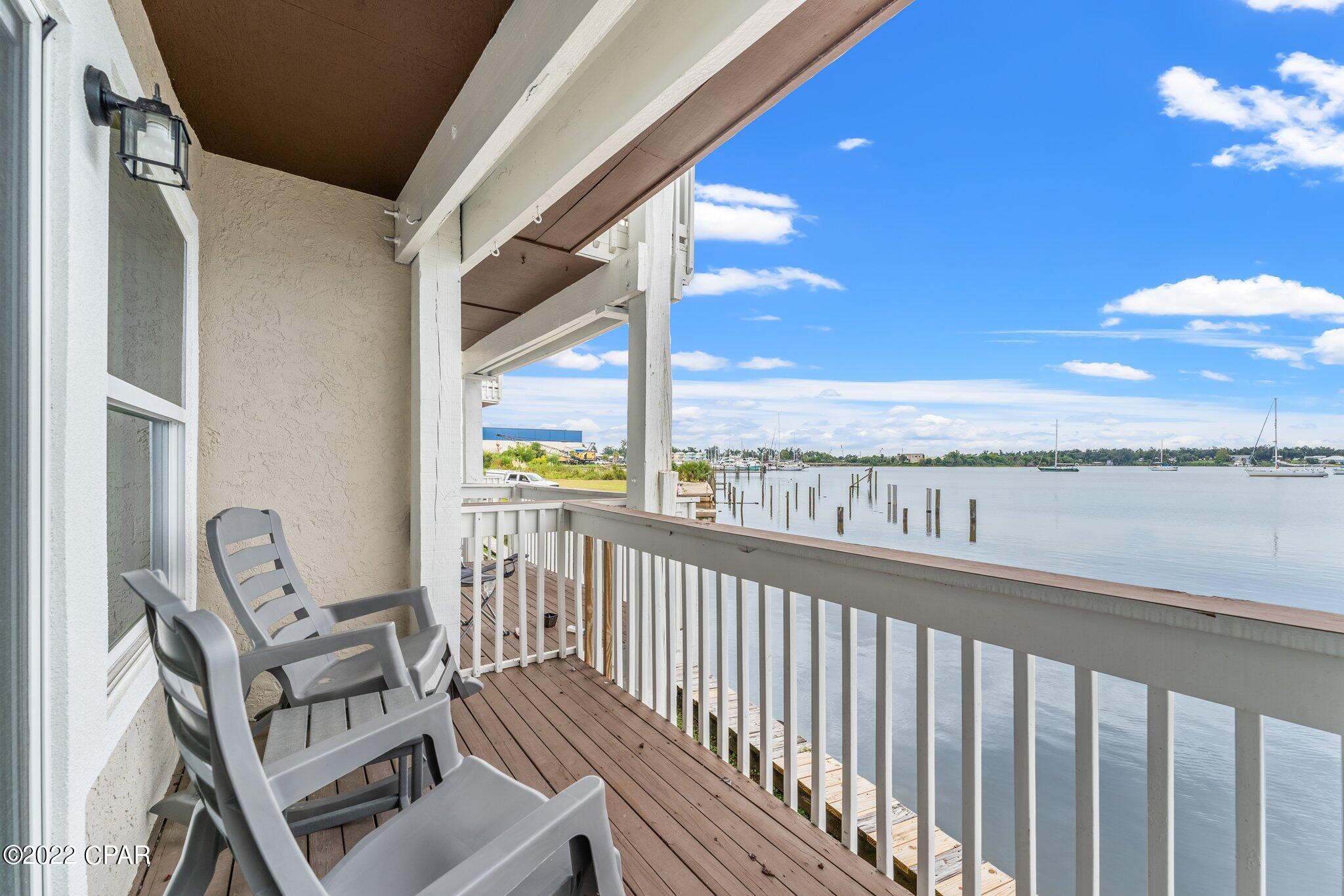 1320 E Hwy 98 Bus 103