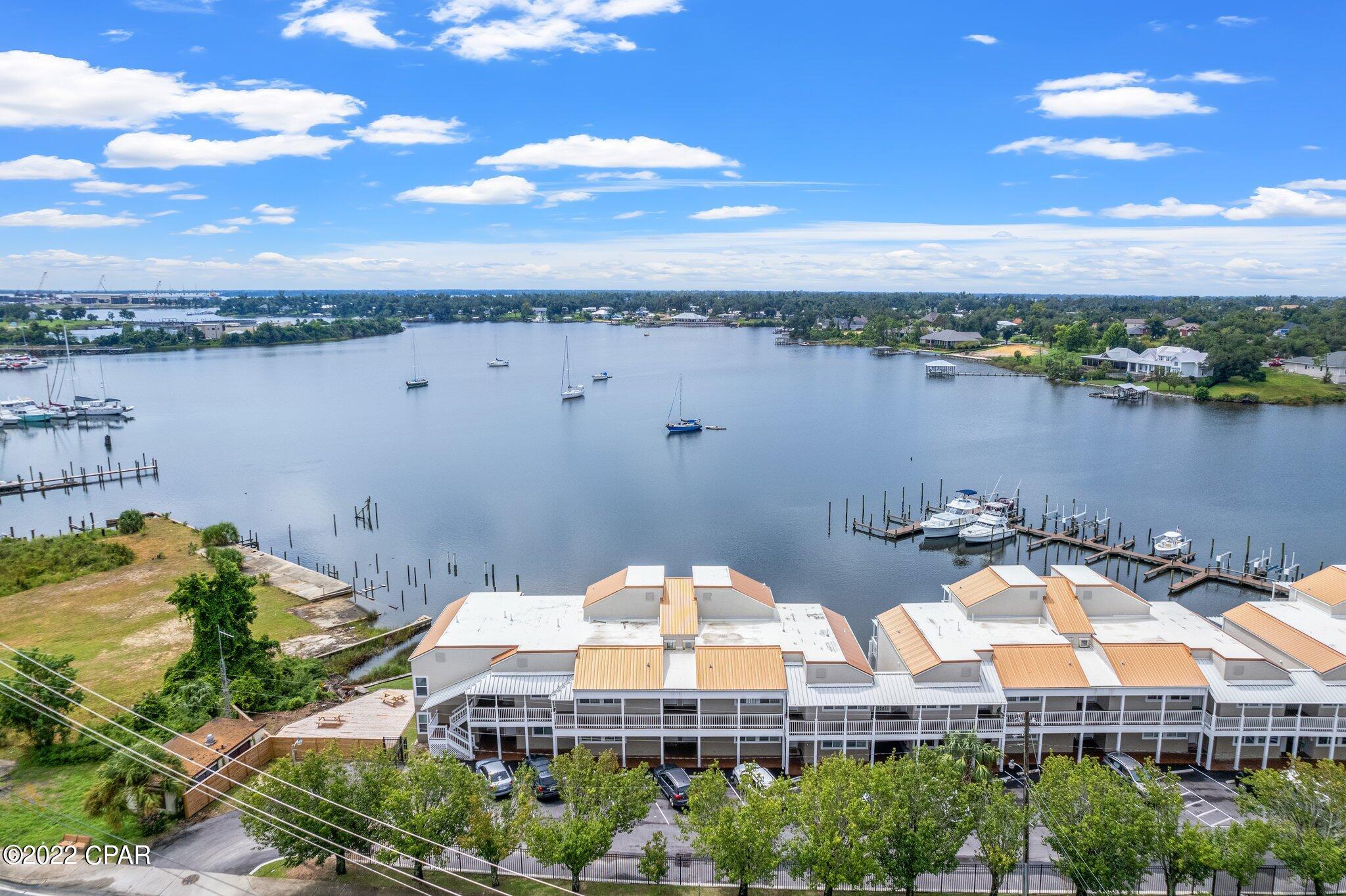 1320 E Hwy 98 Bus 103