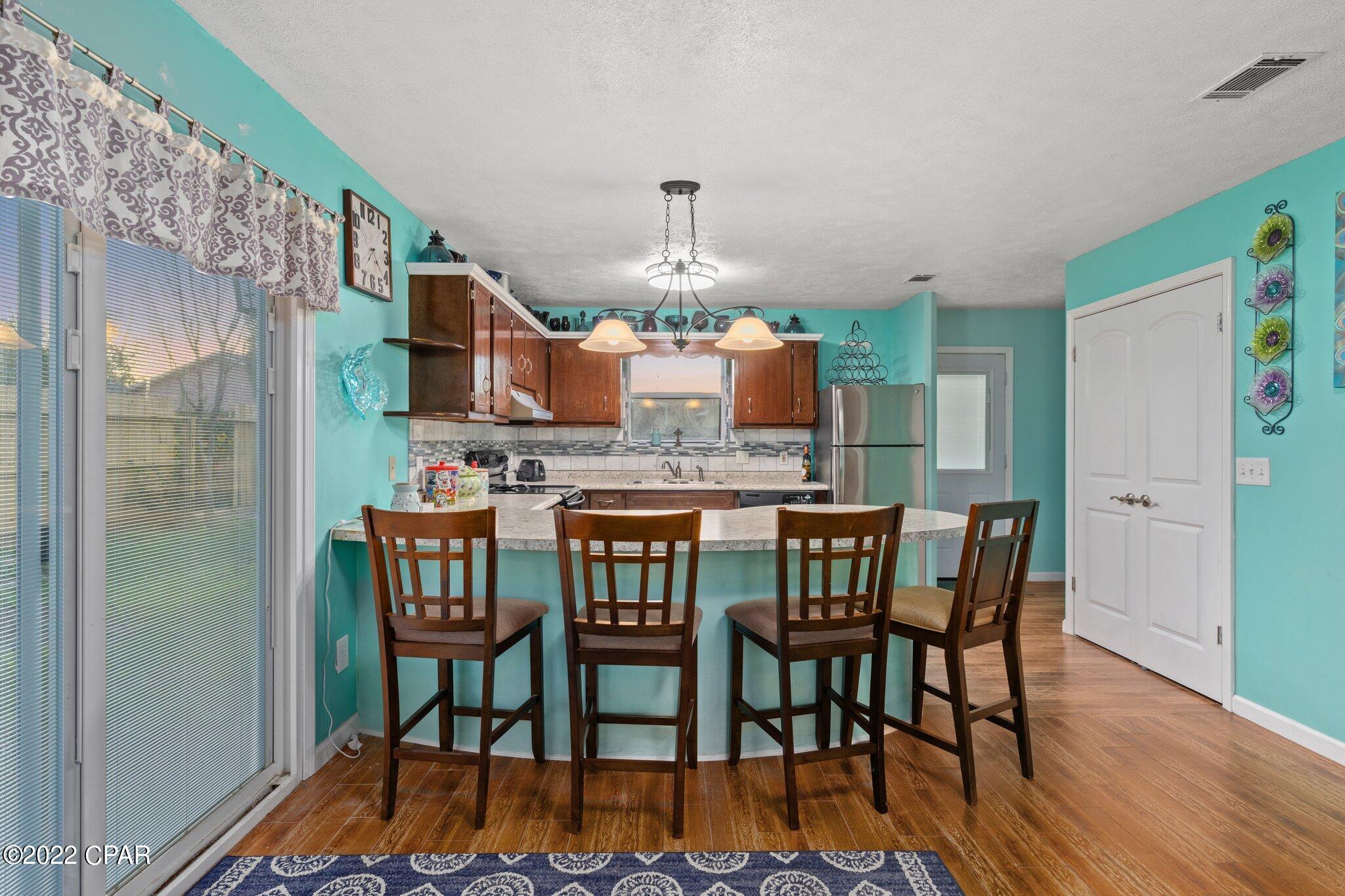 7721 Shadow Bay Drive
