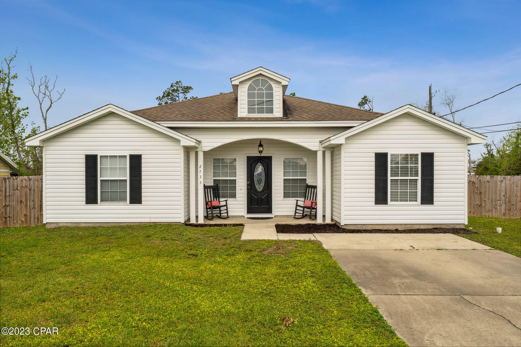 2733 Wakulla Avenue